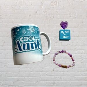 🛍🏙3️⃣ for $1️⃣5️⃣ Cool Aunt mug, bracelet and table top accessory gift bundle